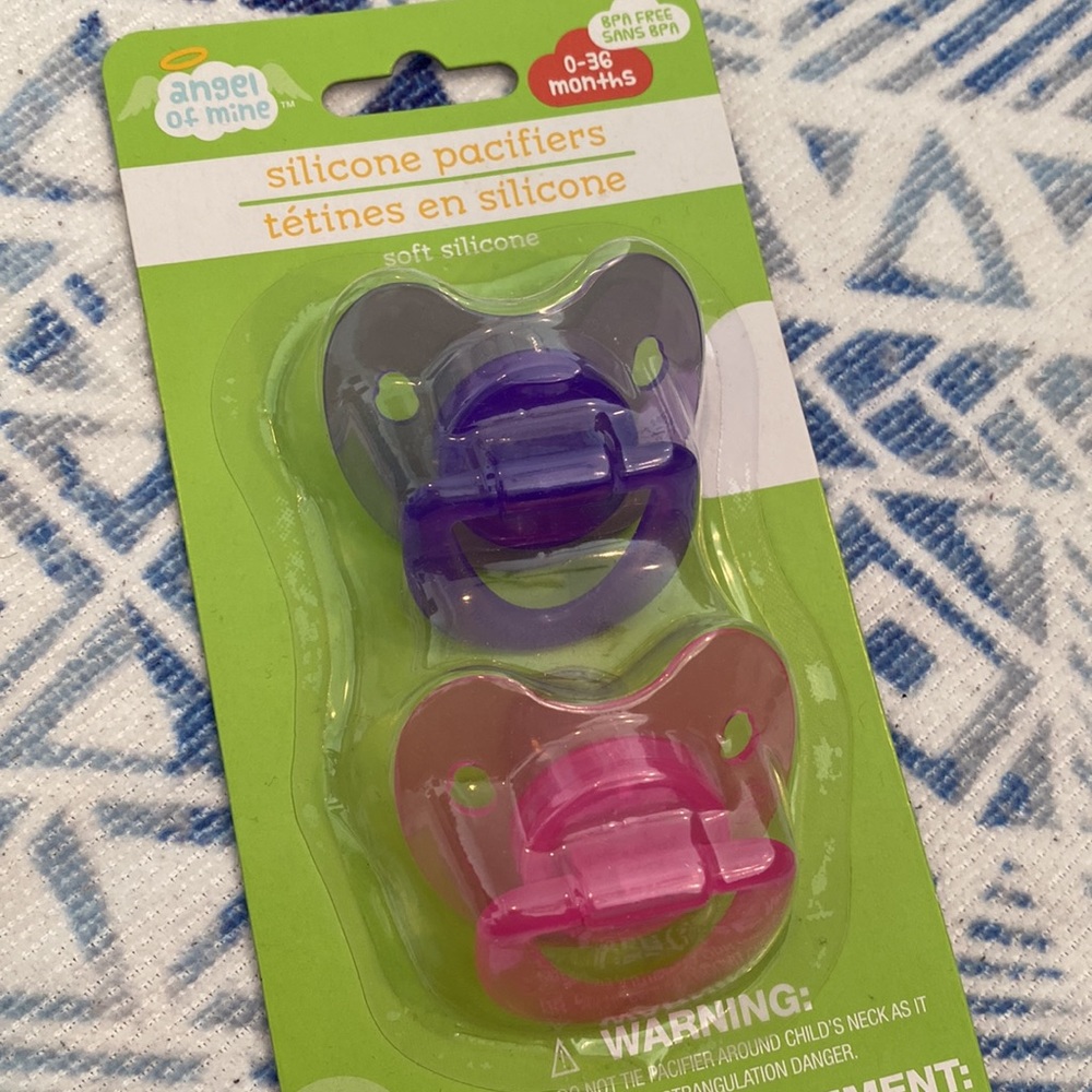 Two Silicone Pacifiers - Picture 2 of 4